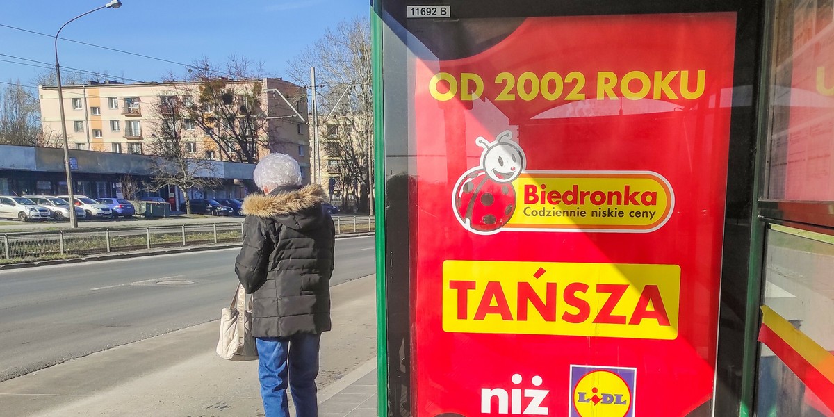 Plakat Biedronki, który jeszcze podgrzał atmosferę między dyskontami