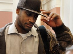 Gwiazdor NBA rzucił... monitorem