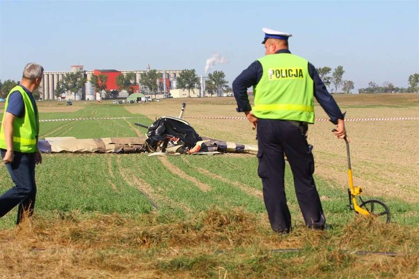 Spadła awionetka. 2 osoby nie żyją. Wypadek awionetki. Śmierć dwóch osób