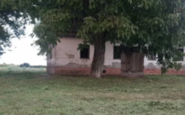 Rijaliti učesnik kupio kuću STARU 180 GODINA: Prestao da ulaže u imanje, sve ORONULO - Tužan prizor na planini