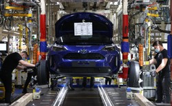 Toyota Yaris Cross w Polsce znika w ciemno. Nie tylko cena i spalanie zaskakuje