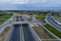 Zamykają nowo wybudowany tunel na północnej obwodnicy Krakowa, zamkną jeszcze jeden. Inwestycja kosztowała 1,4 miliarda złotych [ZDJĘCIA]