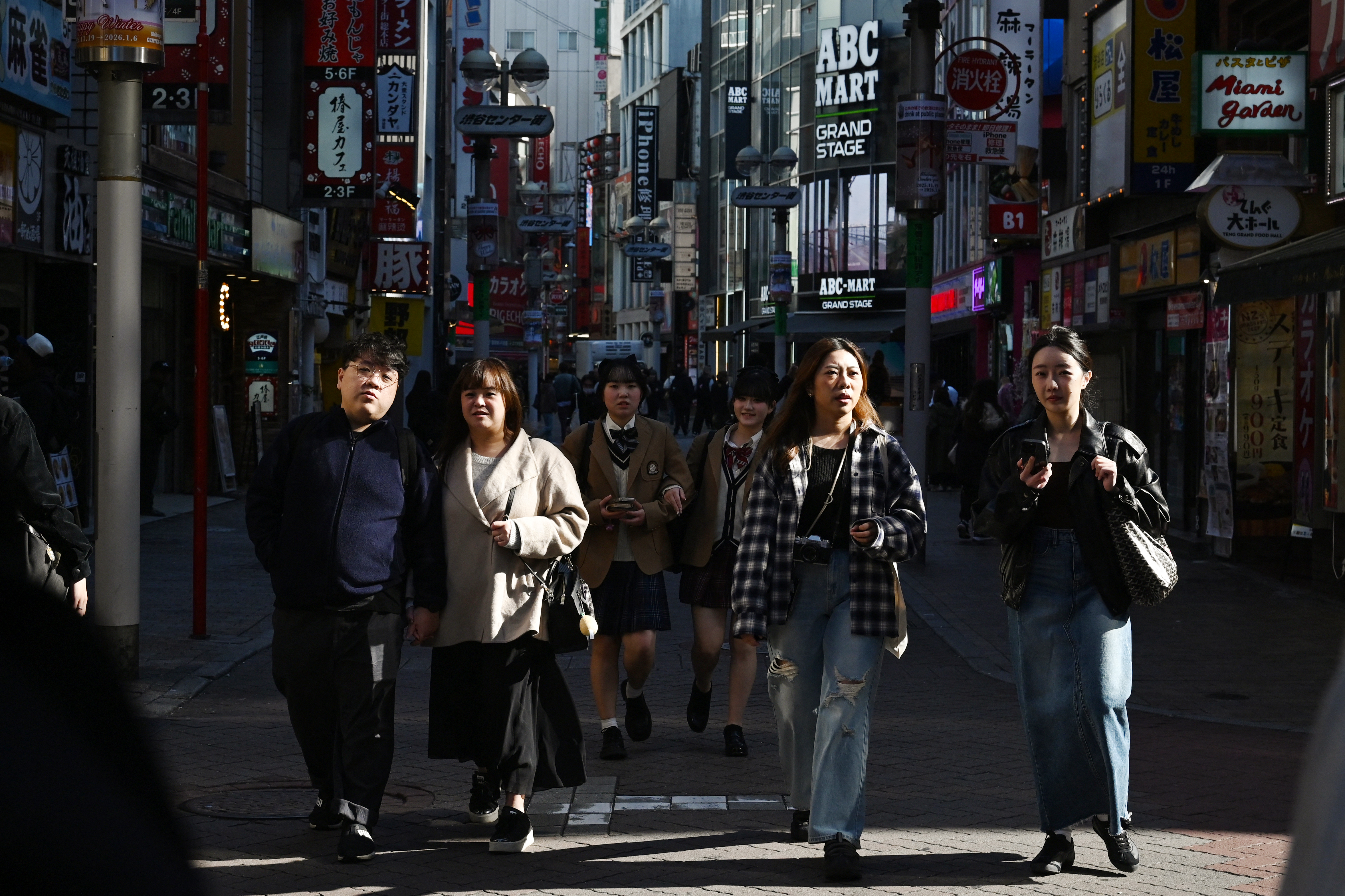 135 Milliarden Dollar: Japan stemmt Mega-Paket gegen Inflation