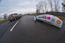 100 km jazdy za 9 groszy? To możliwe! Oto pojazd polskich studentów