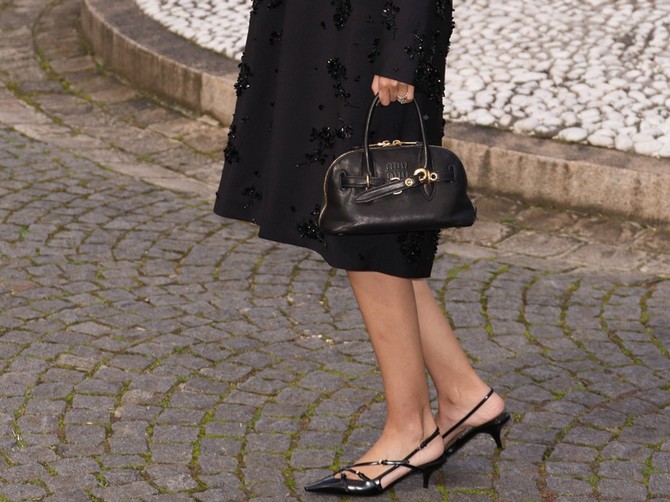 Nara Smit