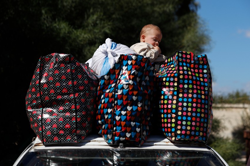 Sirijci beže iz Libana usled izraelskih napada, granica Libana i Sirije