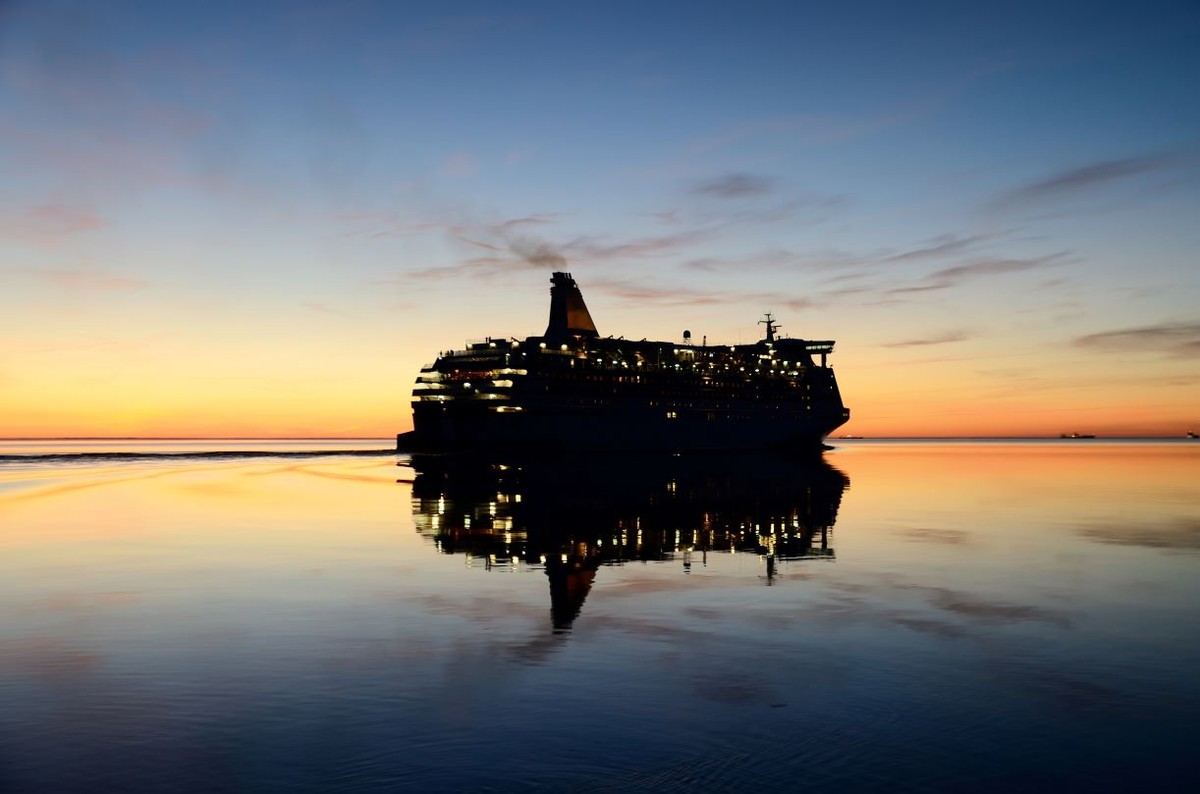 łódź statek morze ocean