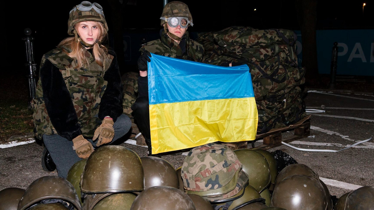 Ukraina-Rosja. Fundacja Otwarty Dialog wysyła kamizelki i hełmy. "Piszą do nas walczący z różnych zakątków Ukrainy"