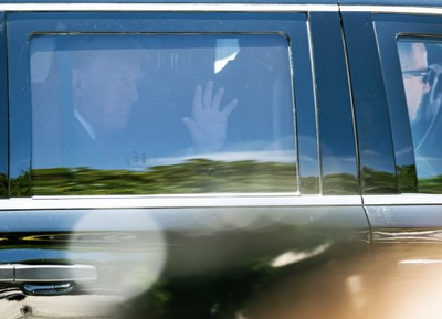 Donald Trump został formalnie postawiony w stan oskarżenia