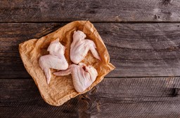 Zakaz masowego podawania antybiotyków zwierzętom od 2022