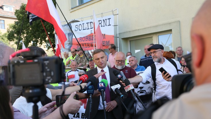 Bąkiewicz z zarzutami prokuratorskimi i zakazem zbliżania się do granicy polsko-niemieckiej