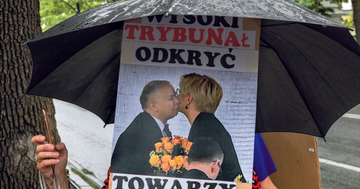 PiS usiłuje bronić prawnej fikcji. „To, co robią, jest publicystyką prawną”