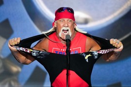 Hulk Hogan doživeo SRČANI ZASTOJ, izneli ga na NOSILIMA IZ KUĆE, porodica tvrdila da mu je SRCE ZDRAVO: Evo šta uzrokuje ovo URGENTNO STANJE i po čemu se razlikuje od INFARKTA