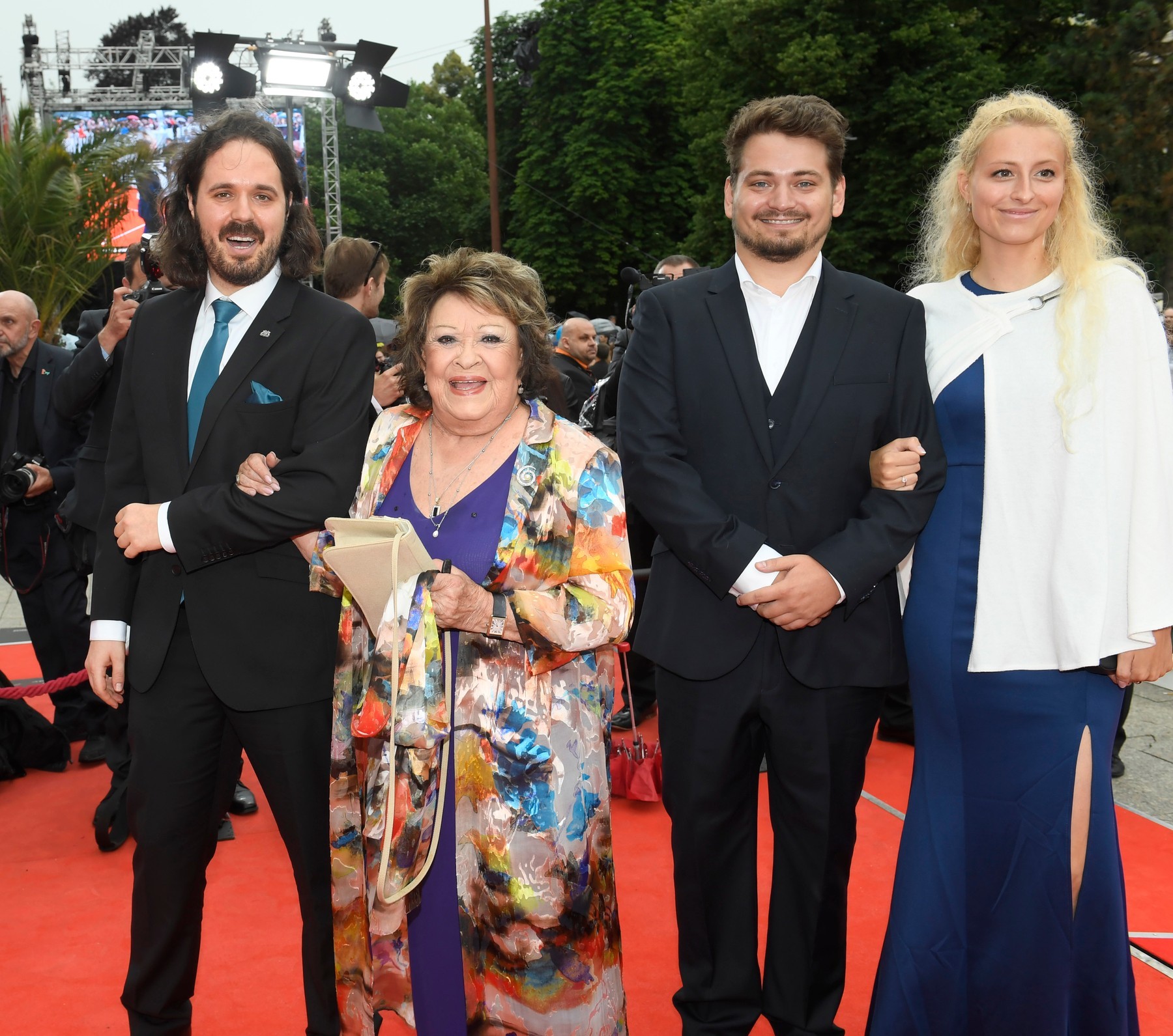Jiřina Bohdalová prišla na filmový festival s vnukmi.