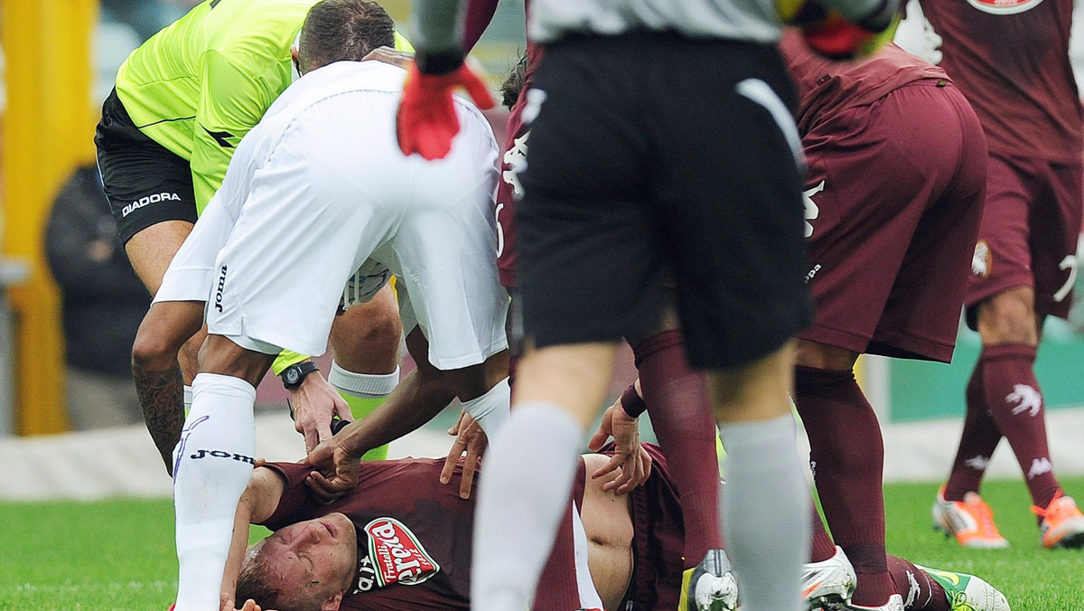 Obrońcy od razu założono kilka szwów. Jak donoszą włoskie media, Glik opuścił stadion w Turynie w przerwie meczu.