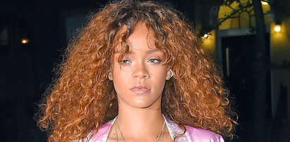 Rihanna pokazała sutki na ulicy!
