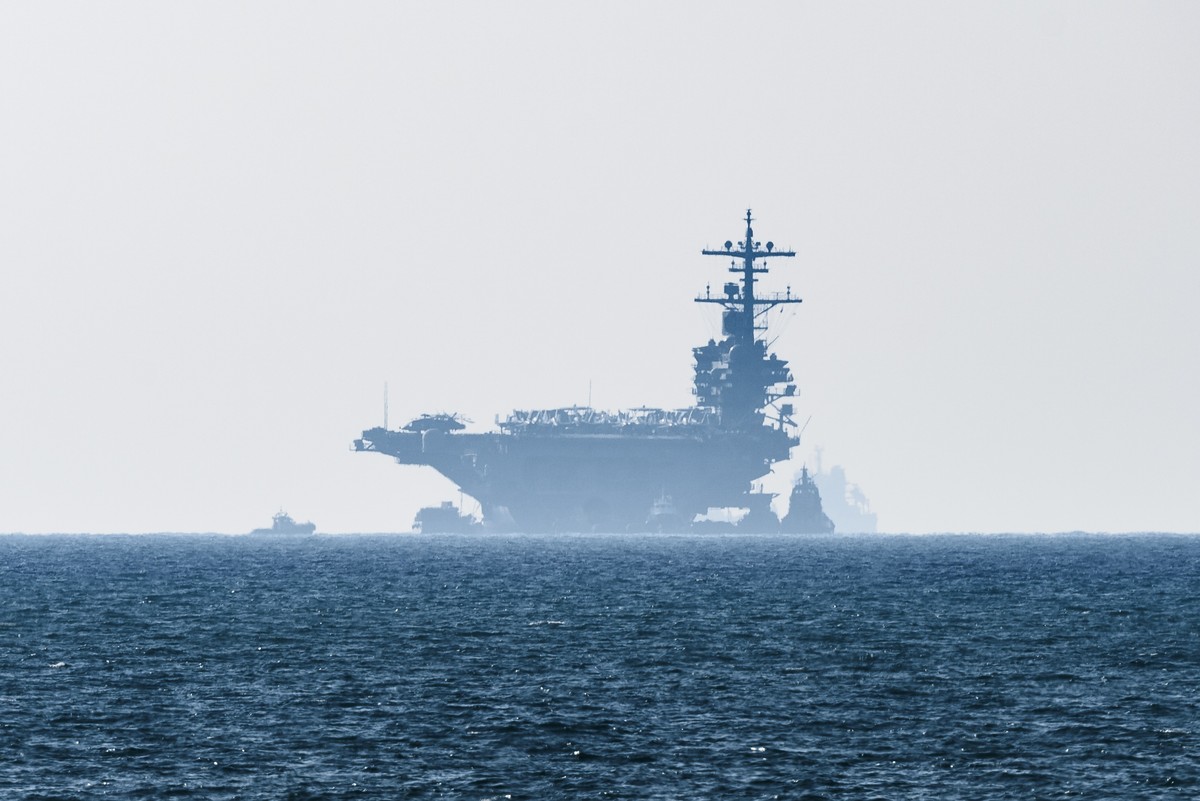 Uss,George,H.w.,Bush,(cvn-77),Usa,Navy,Nuclear,Aircraft,Carrier