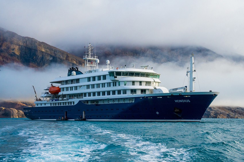 Kruzer "MV Hondijus"