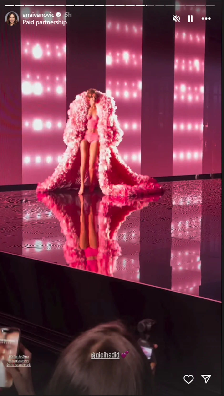 Ana Ivanović na reviji