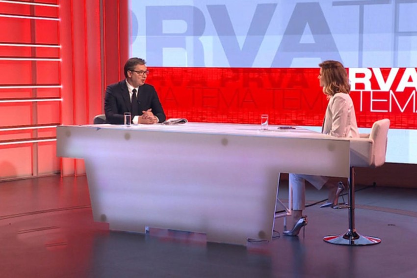 Aleksandar Vučić u emisiji "Prva tema" sa voditeljkom Jovanom Joksimović