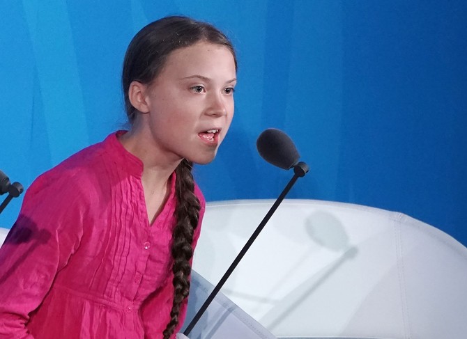 Greta Tunberg za govornicom u Njujorku