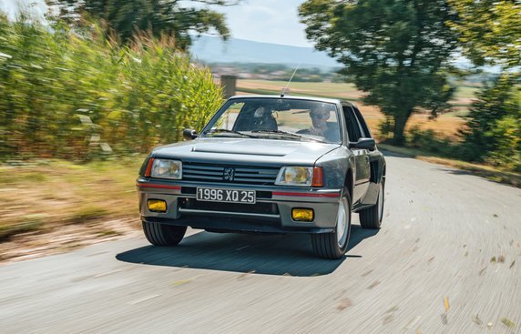 Peugeot 205 Turbo - to nie jest zwykły mały samochód