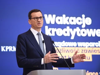 Wakacje kredytowe, to program rządowy, ale realizowany z pieniędzy banków. Premier apeluje, aby ich nie żałować