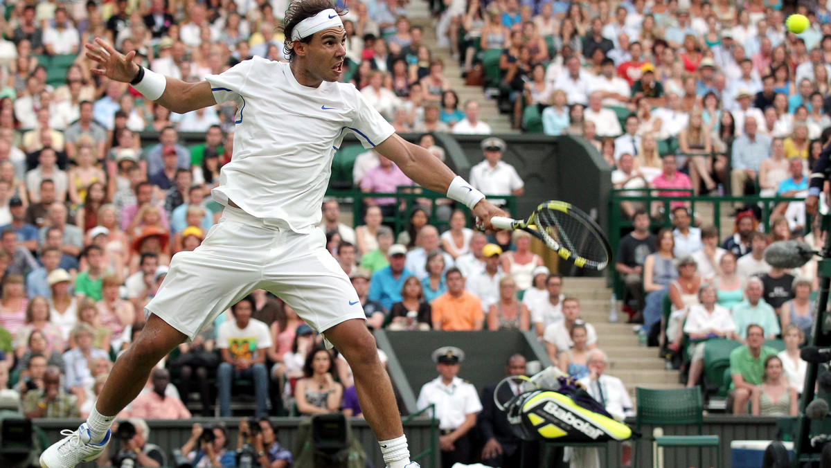 Rafael Nadal pokonał w ćwierćfinale Wimbledonu (pula nagród 14,6 mln funtów) Mardy'ego Fisha. Amerykanin długo stawiał opór, jednak hiszpański mistrz wygrał mecz 6:3, 6:3, 6:7, 6:4.