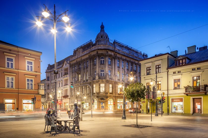 pomnik fabrykantów przy Piotrkowskiej w Łodzi