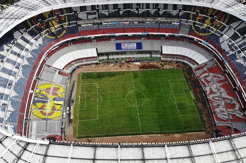 Izmene na kultnom stadionu poslednjih godina izazvale su mnoge kritike | Foto: Getty Images