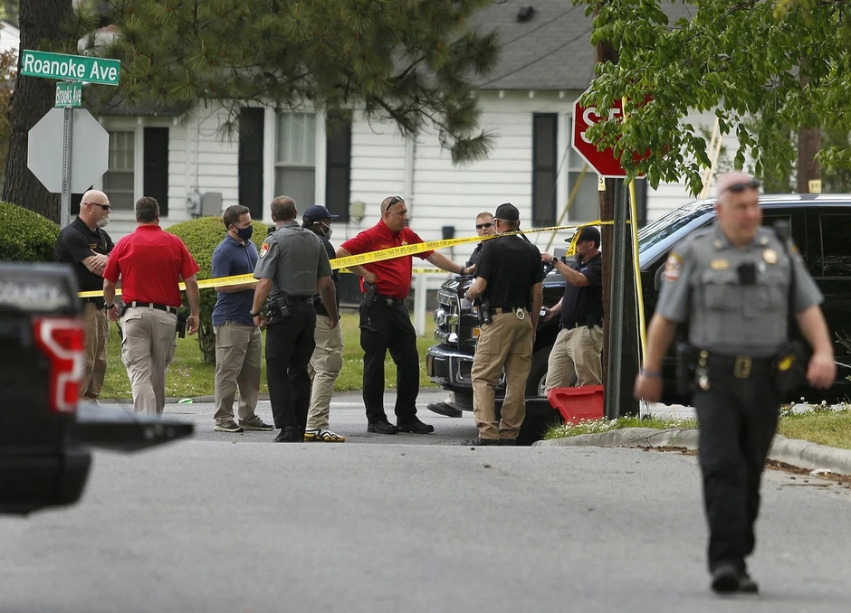 Pucnjava u Elizabet Sitiju u Severnoj Karolini