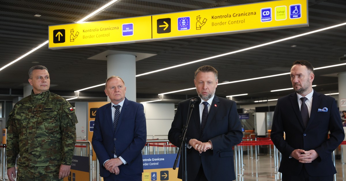 Entry/Exit strategy   at all borders. The head of the Ministry of Interior and Administration comments