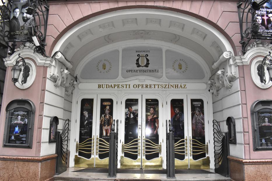 A Budapesti Operettszínházból 7 hónap alatt 32-en távoztak, állítólag az embertelen bánásmód miatt./ Fotó: MTI Róka László 