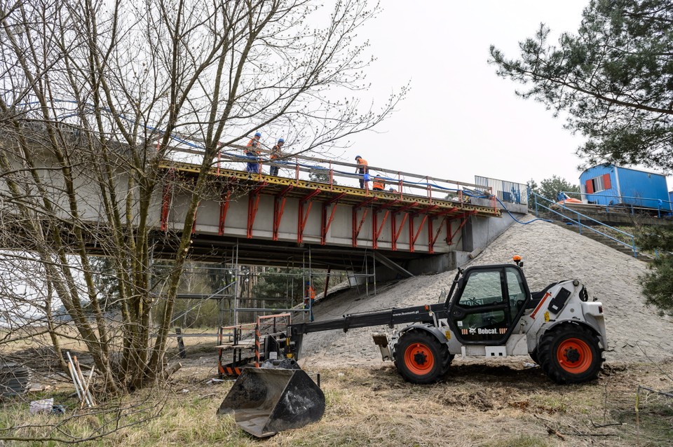 Most nad Wartą zamknięty. Spore utrudnienia na DK nr 11