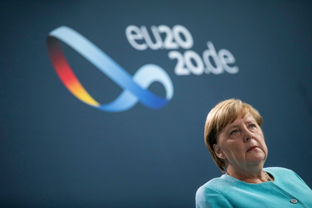 Niemcy powoli dojrzewają, by być gigantem nie tylko ekonomicznym