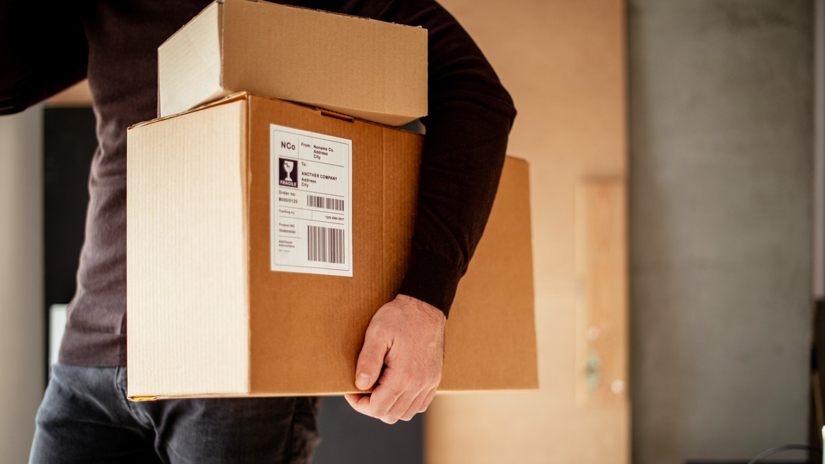 Nedeljno uzme i do 400 evra! Evo koliko pakistanski dostavljač hrane zarađuje u Evropi: 