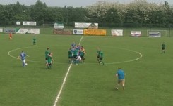 Bijatyka w polskiej B klasie. Zawodnicy zamiast piłkę zaczęli kopać i okładać pięściami siebie nawzajem