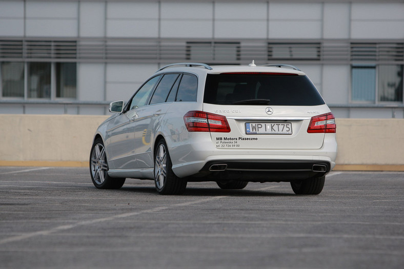 Skoda Superb kontra BMW serii 5 i Mercedes klasy E czy