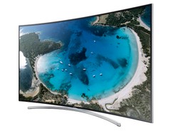 Wygięty telewizor Samsunga już w Polsce. Ile trzeba za niego zapłacić?