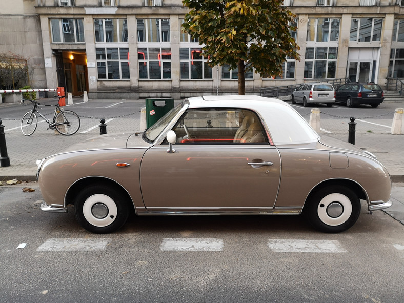 Nissan Figaro