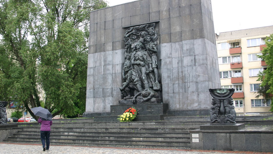 Pomnik Bohaterów Warszawskiego Getta