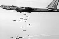 Atak bombowców B-52 podczas wojny w Wietnamie, 1965 r