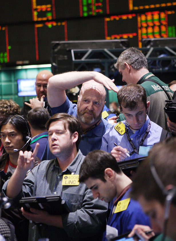 Wall Street trochę w dół