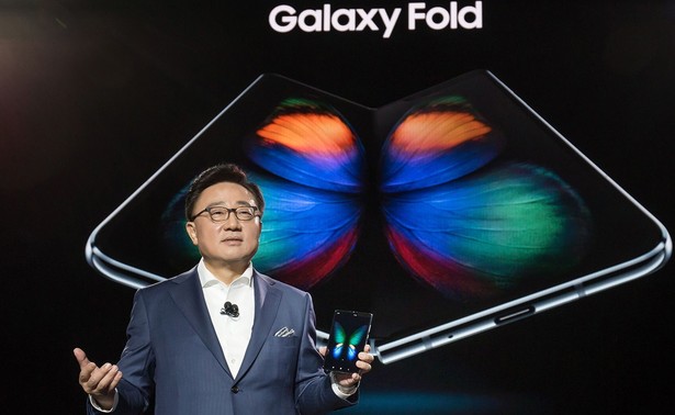 Samsung pokazał składany smartfon. Galaxy Fold będzie piekielnie drogi