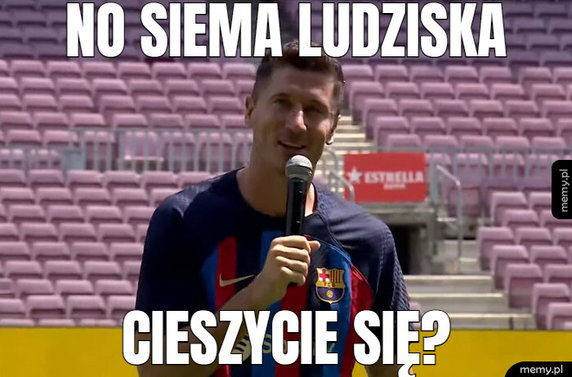 Memy po prezentacji Roberta Lewandowskiego na Camp Nou