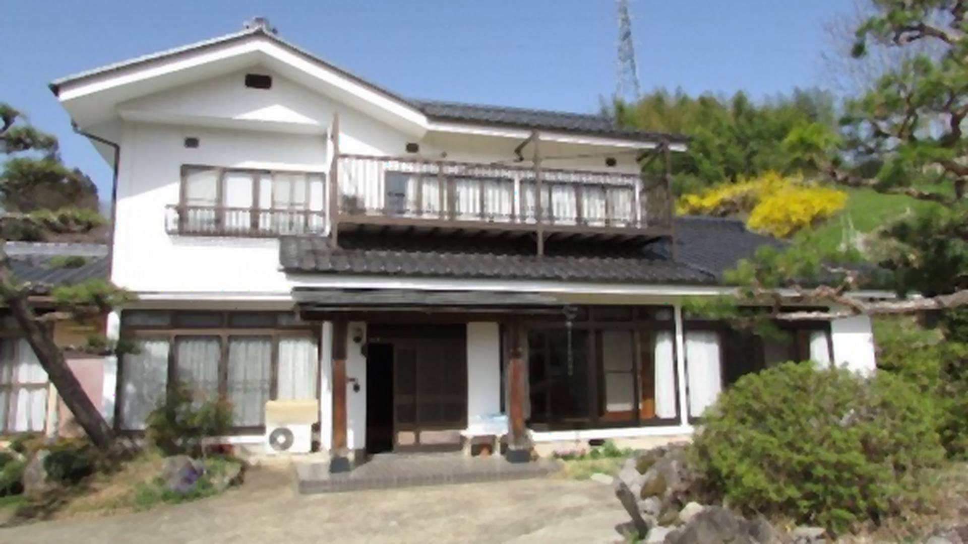 Taki dom można mieć za 1,7 tys. zł. W Japonii jest ich 8 mln
