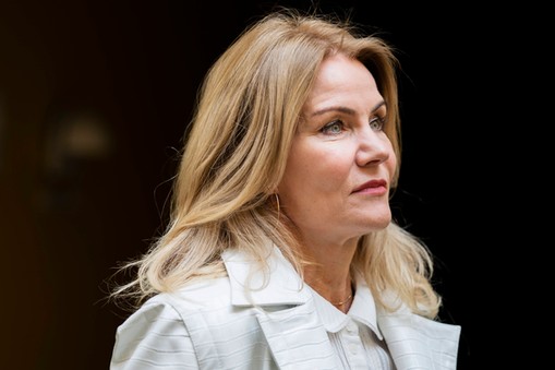 Była premier Danii Helle Thorning-Schmidt oskarża Giscarda d'Estainga o molestowanie seksualne