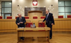 Szczepański: Zamach na trybunał? Nie, raczej zamach trybunału