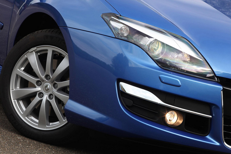 Renault Laguna: Zmiany kosmetyczne, ale we właściwym kierunku