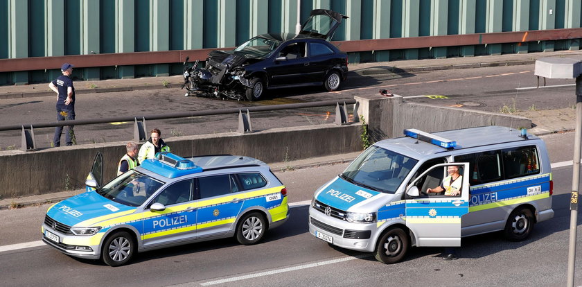 Berlin. Irakijczyk rozjeżdżał motocyklistów. Krzyczał Allahu Akbar. Groził, że wszystkich wysadzi